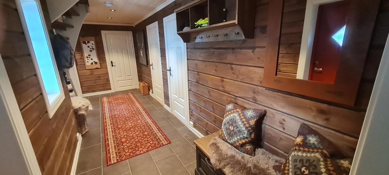 Malangen Lodge Mestervik Extérieur photo